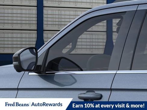 New 2026 Ford Expedition Active image 19