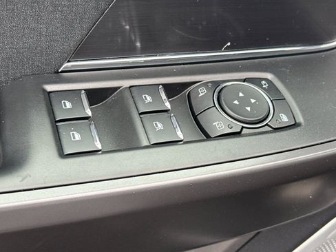 New 2025 Ford F150 Lariat w/ Equipment Group 502A High image 11