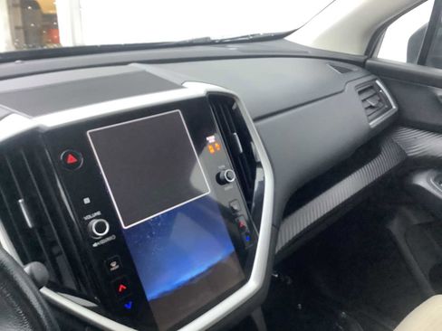 Used 2023 Subaru Ascent Premium w/ Convenience Package image 17