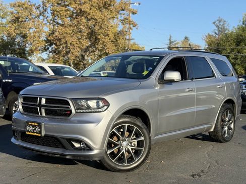 Used 2018 Dodge Durango GT image 3