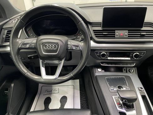 Used 2020 Audi Q5 2.0T Titanium Premium Plus w/ Premium Plus Package AWD/4WD image 15