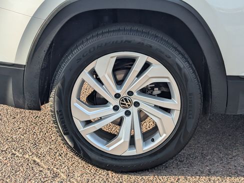 Used 2021 Volkswagen Atlas SE image 7