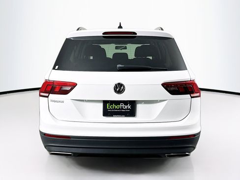 Used 2021 Volkswagen Tiguan S image 7