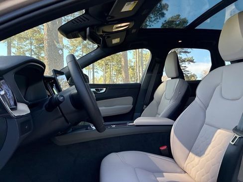 New 2026 Volvo XC60 B5 Plus w/ Protection Package Premier image 21