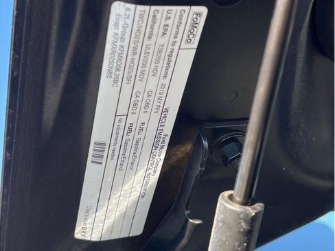 Used 2019 Ford F250 Lariat w/ Lariat Ultimate Package image 23