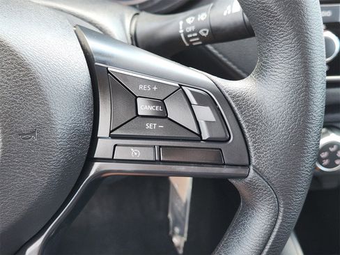 Used 2025 Nissan Versa S w/ Trunk Package image 26