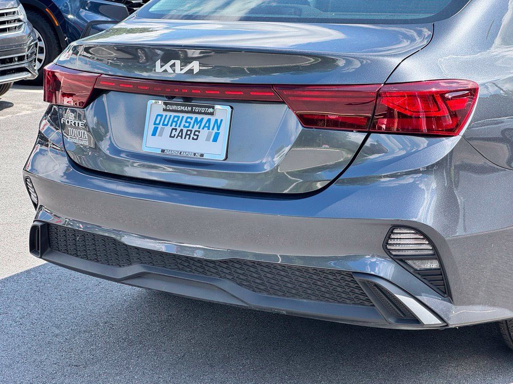 Used 2024 Kia Forte LXS FWD image 27