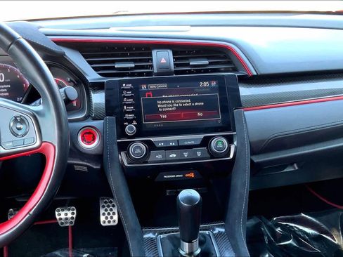 Used 2019 Honda Civic Type R image 7