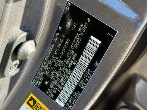 Used 2018 Toyota Highlander Limited w/ Protection Package #3 image 37