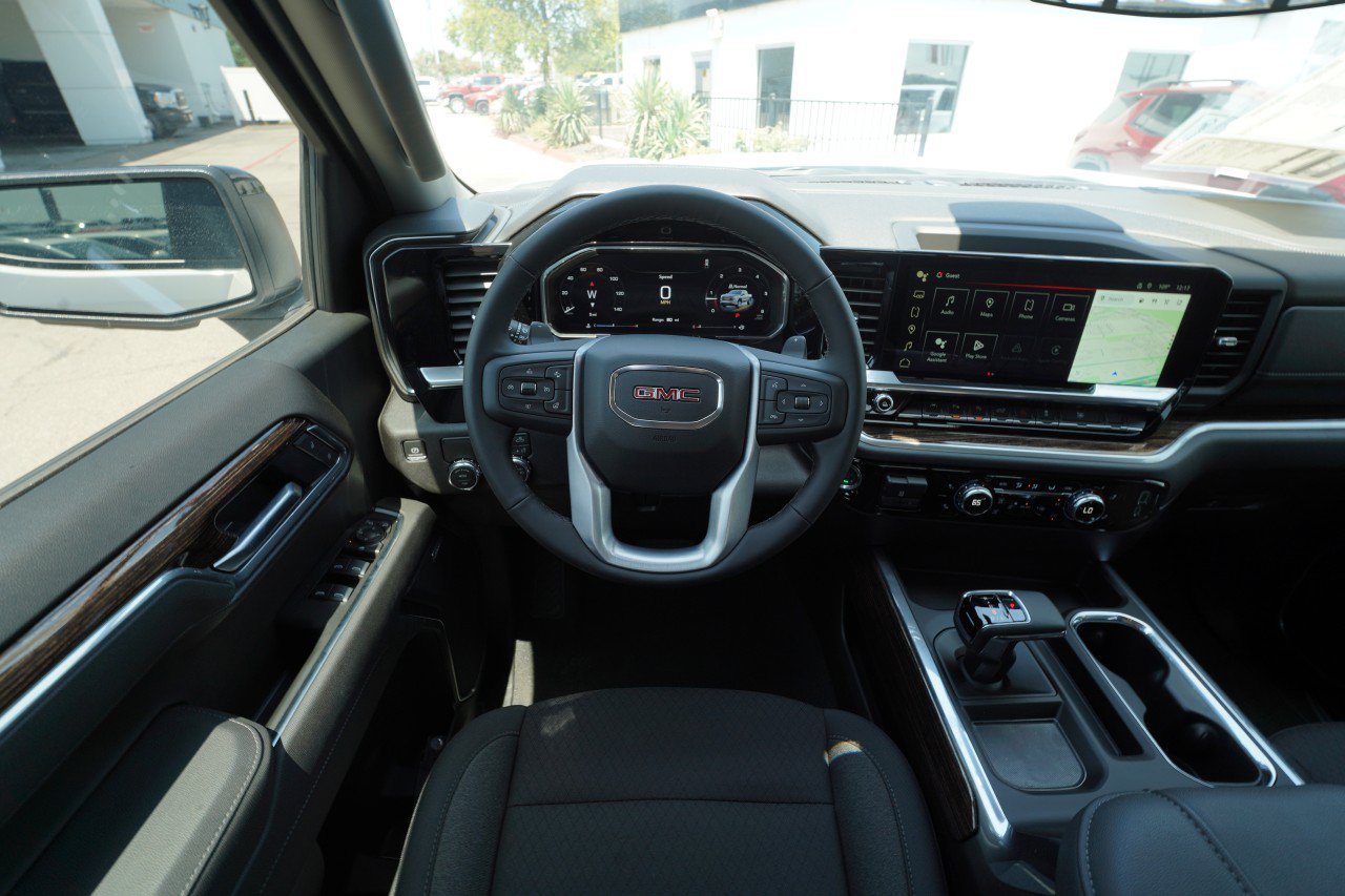 New 2026 GMC Sierra 1500 Elevation w/ Preferred Package RWD image 9