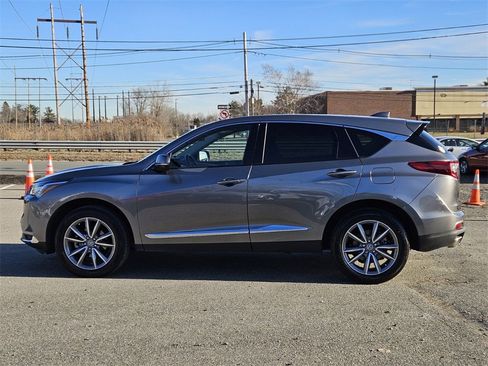 Used 2023 Acura RDX Technology Package image 2