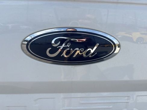 Used 2019 Ford F150 XLT w/ Equipment Group 302A Luxury image 12