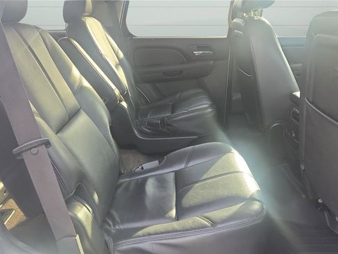 Used 2012 GMC Yukon SLT w/ Regional Value Package image 21