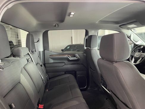 Used 2022 GMC Sierra 1500 Elevation image 26