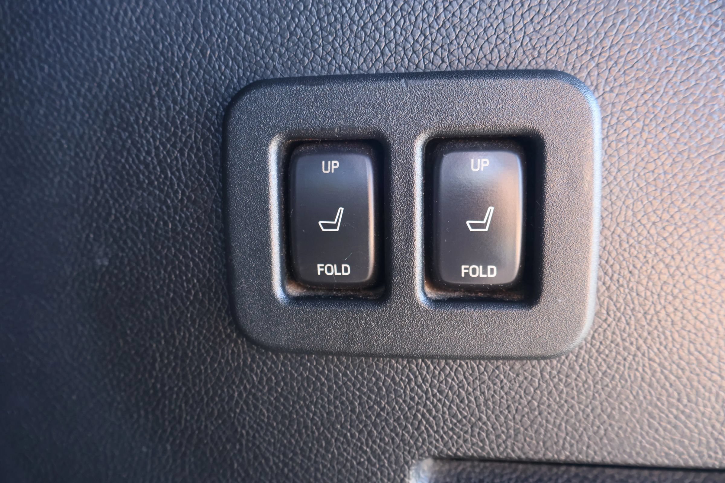 Used 2015 Ford Expedition EL Platinum AWD/4WD image 14