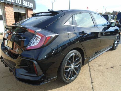 Used 2020 Honda Civic Sport image 3