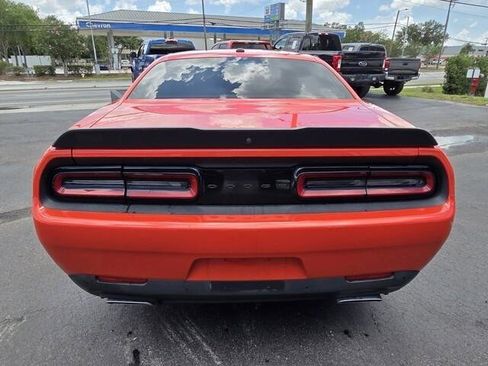 Used 2021 Dodge Challenger R/T w/ Driver Convenience Group RWD image 18