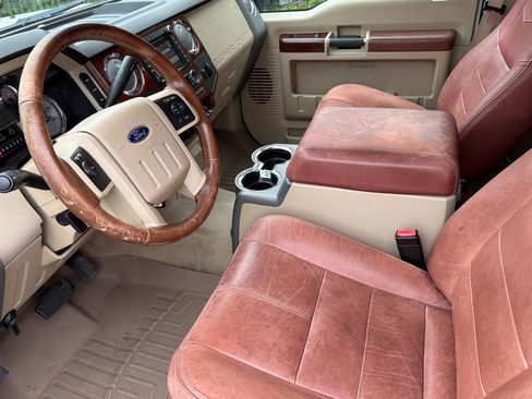 Used 2010 Ford F250 King Ranch image 10