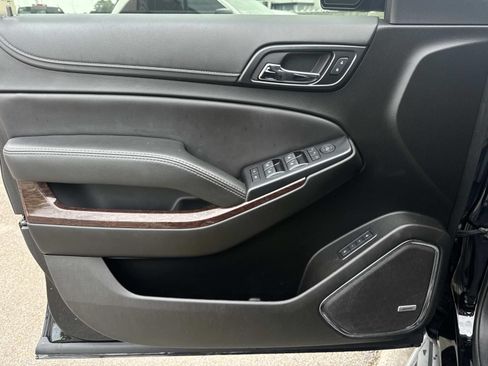 Used 2020 GMC Yukon XL SLT AWD/4WD image 22