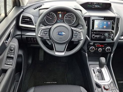 Certified 2023 Subaru Forester Premium AWD/4WD image 16