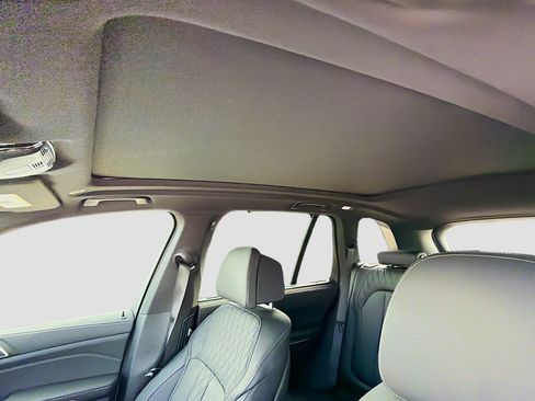 New 2026 BMW X5 M60i image 26