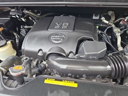 Used 2013 Nissan Titan SV w/ SV Value Truck Pkg image 26