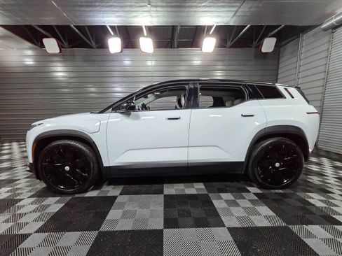 Used 2023 Fisker Ocean Extreme image 8