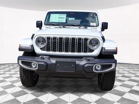 New 2026 Jeep Wrangler Unlimited Sahara AWD/4WD image 10