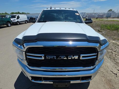 Used 2022 RAM 3500 Tradesman AWD/4WD image 2