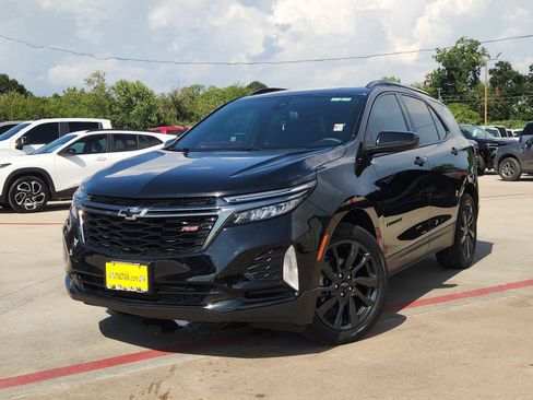 Used 2023 Chevrolet Equinox RS w/ LPO, Floor Liner Package FWD image 1