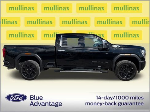 Used 2024 GMC Sierra 2500 Denali w/ Denali Reserve Package image 2