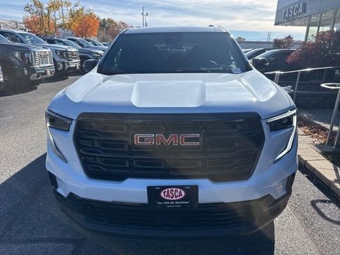 New 2026 GMC Acadia Elevation image 2