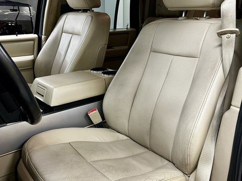 Used 2017 Ford Expedition EL Limited image 14