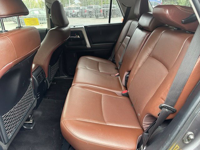 Used 2018 Toyota 4Runner Limited AWD/4WD image 19