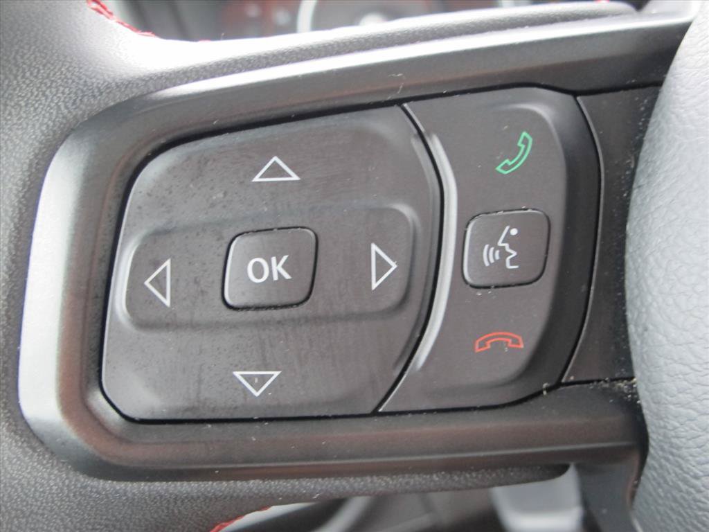 Used 2025 Jeep Wrangler Unlimited Rubicon AWD/4WD image 14