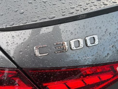 Used 2024 Mercedes-Benz C 300 Sedan image 12