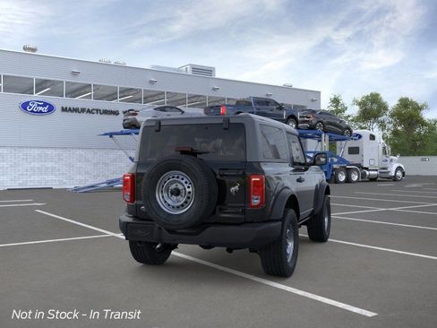 New 2026 Ford Bronco 2-Door AWD/4WD image 8