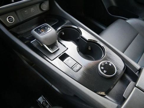 Certified 2023 Nissan Rogue SV w/ SV Premium B Package image 18