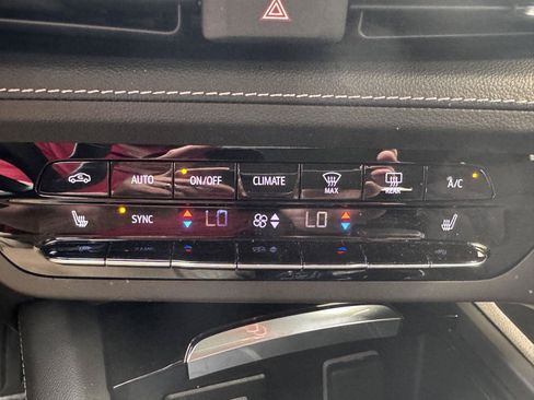Certified 2023 Buick Envision Preferred w/ Sport Touring Package AWD/4WD image 26