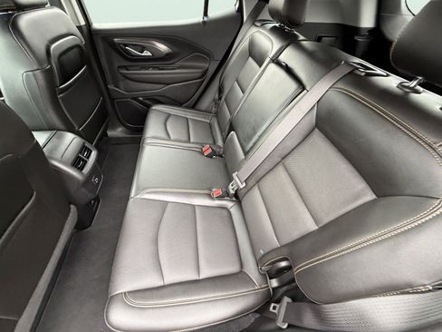 Used 2021 GMC Terrain SLT w/ Elevation Edition FWD image 11