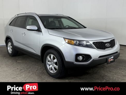 Used 2012 Kia Sorento LX w/ Convenience Pkg FWD image 1