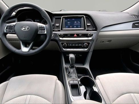 Used 2018 Hyundai Sonata SEL FWD image 7