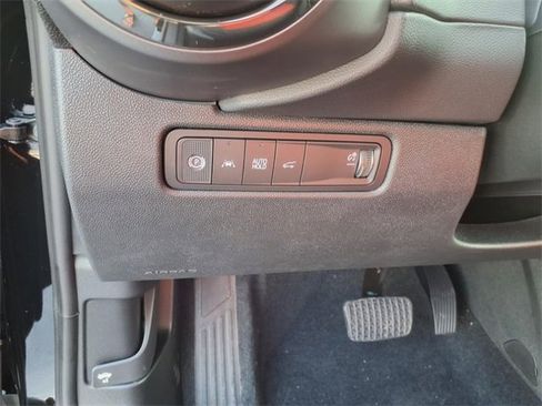 New 2025 Chevrolet Equinox EV RS image 14