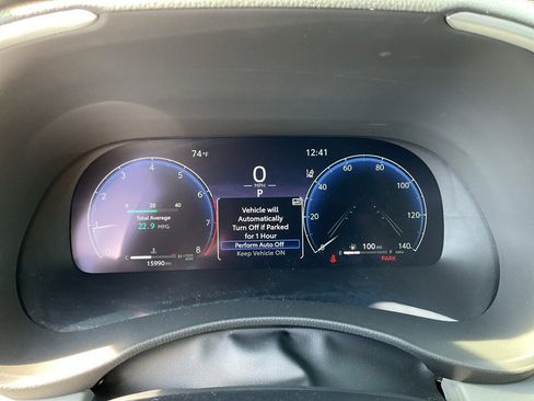 Used 2025 Toyota Highlander Limited image 11