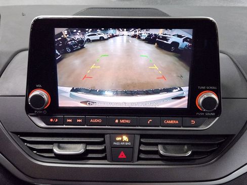 Used 2023 Nissan Altima 2.5 SR image 38