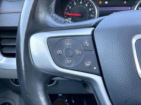 Used 2021 GMC Terrain SLT FWD image 18