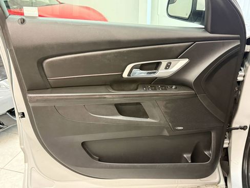 Used 2014 GMC Terrain SLT FWD image 16