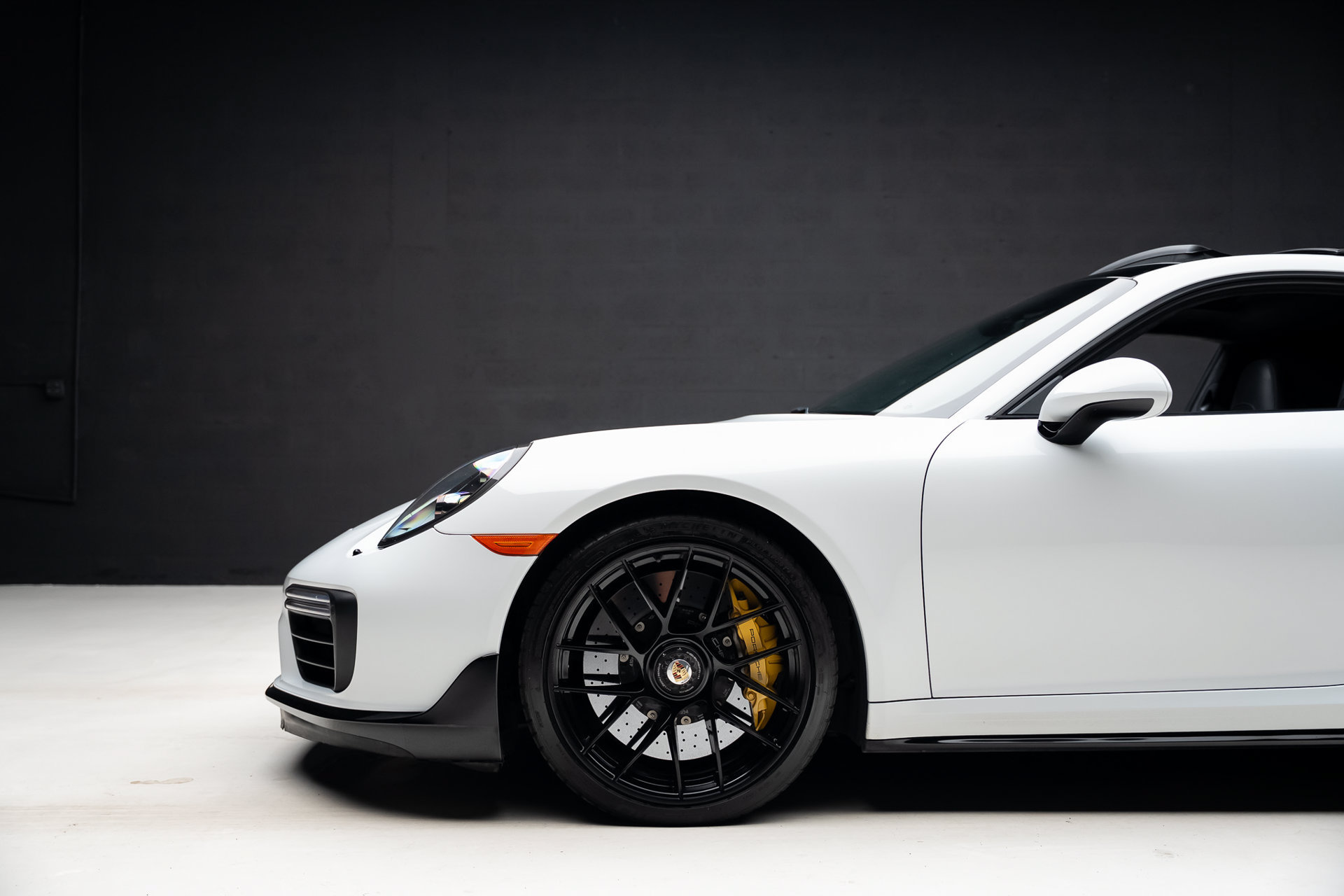 Used 2017 Porsche 911 Turbo S AWD/4WD image 20