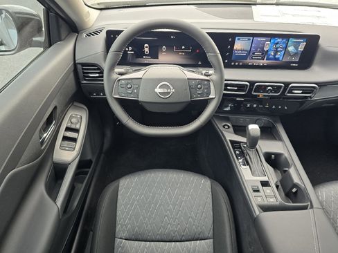 New 2026 Nissan Sentra SV FWD image 13