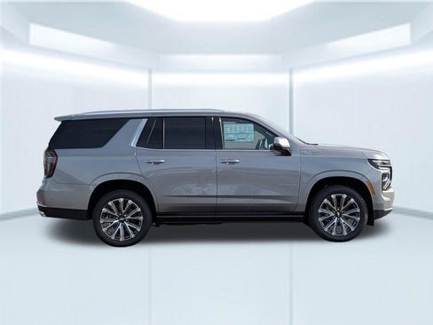 New 2026 Chevrolet Tahoe High Country AWD/4WD image 7